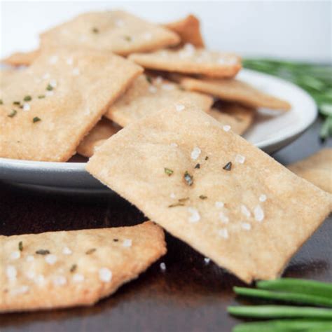 Whole wheat olive oil crackers - Caroline's Cooking