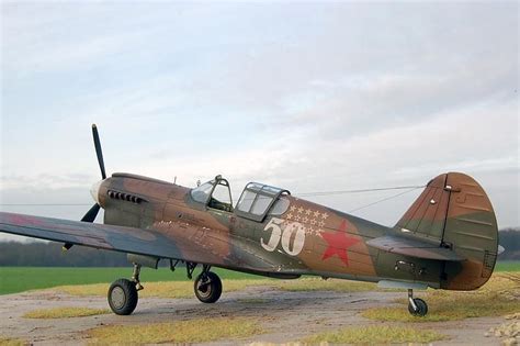 Modeling the VVS: P-40 Models in 1/48th Scale