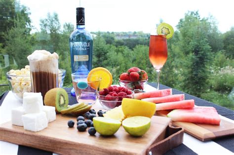 Easy Summer Party Cocktails with Pinnacle® Vodka - sparkleshinylove