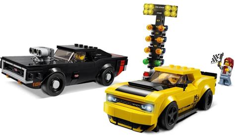 A Glimpse at the new LEGO Technic Dodge Charger (42111)