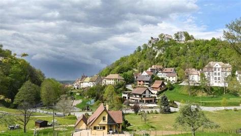 Photos: In Alsace village, refugees are part of the fabric | Hindustan ...