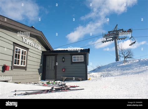 The Toppen Café is a cosy mountain restaurant offering great panoramic ...