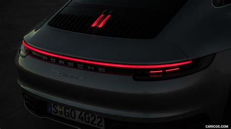 2020 Porsche 911 S (Color: Dolomite Silver Metallic) | Tail Light