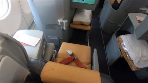 Flight Review: Alitalia A330 Business Class - Simple Flying