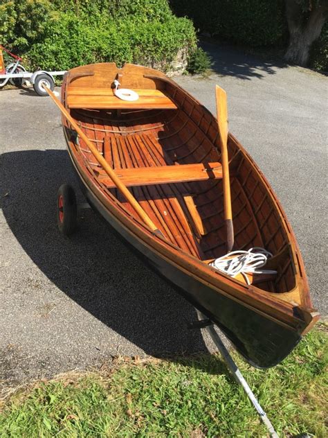 Iain Oughtred Auk dinghy clinker wooden rowing dinghy For Sale