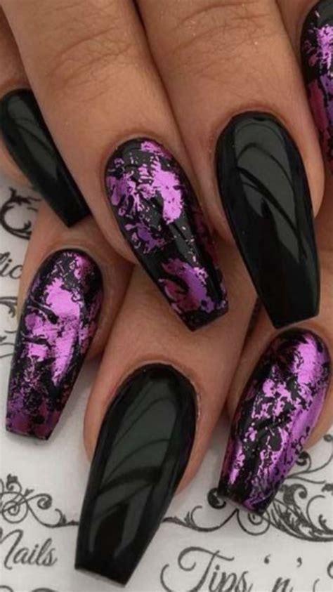 40+ Dark Purple Nails To Inspire Your Next Manicure | Black and purple nails, Dark purple nails ...