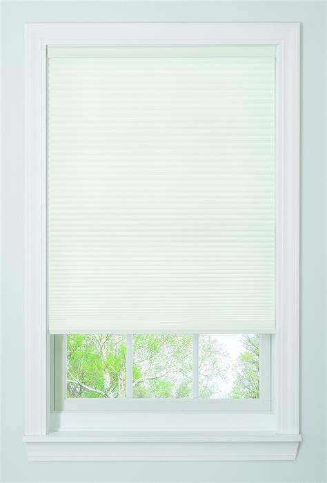 25 Types Of Blinds and Materials With Pictures (Buying Guide 2022)