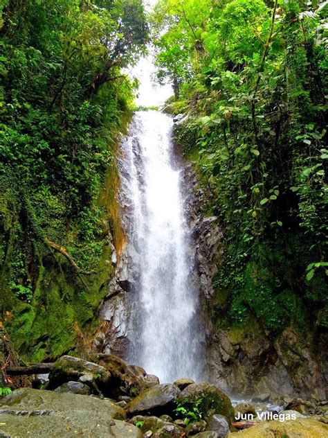 Smart Backpacker: Waterfalls Chasing in Mindanao