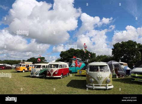 VW VOLKSWAGEN CAMPER VAN Stock Photo - Alamy