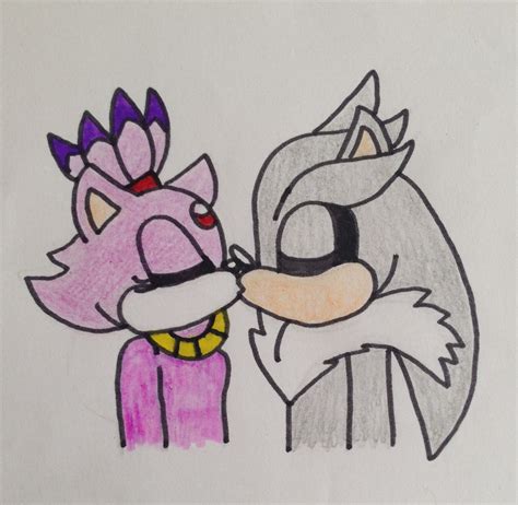 Silver x Blaze kiss by dragonpriness on DeviantArt