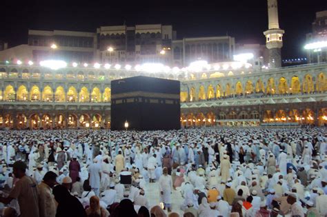 A view of the Holy Kaaba at night | Aqeel Agha | Flickr