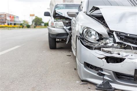 Do I Need a Lawyer for a Minor Car Accident? | Morris Bart, LLC