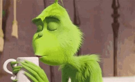 Grinch Me GIF - Grinch Me - Discover & Share GIFs