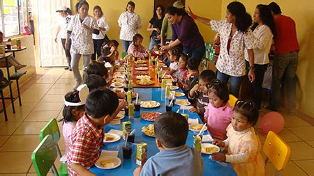 NIÑOS Y NIÑAS DE LA CASA HOGAR MARÍA CAMPI DE YODER, CELEBRARON SU DÍA ...