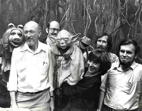 Irvin Kershner, Frank Oz, Jim Henson and Gary Kurtz with Miss Piggy ...