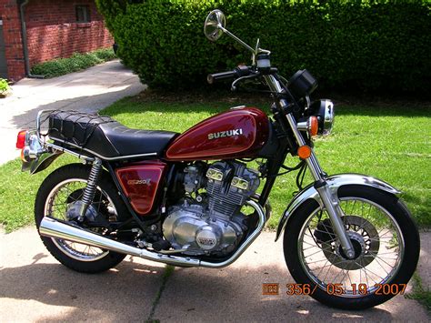 FS:/FT 1981 Suzuki GS250T with title runs — Moped Army