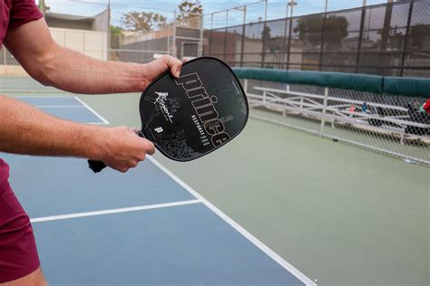 3 pickleball grips: how to hold your paddle | Pickleheads