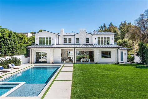 Architectural Gem in Brentwood - Transitional - Exterior - Los Angeles ...