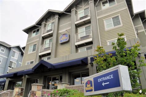 Best Western Plus Bainbridge Island Suites - Budget, Family & Pet-Friendly