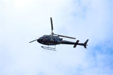 Eurocopter Ecureuil AS350 in Mid-air Editorial Stock Photo - Image of heading, helicopter: 269824978