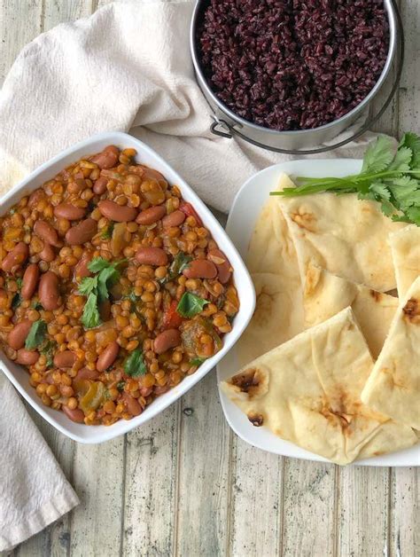 Quick Lentil and Kidney Bean Curry (almost instant!) - The Vegan Atlas