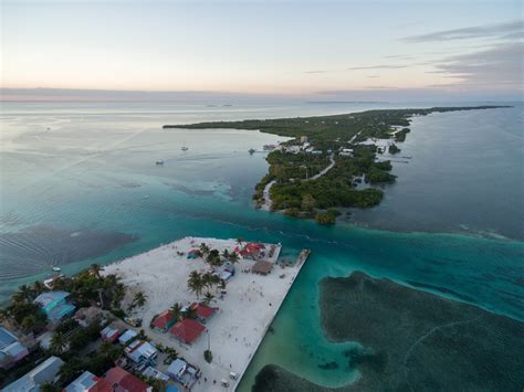 The Split in Caye Caulker, Belize - Everything You Need To Know