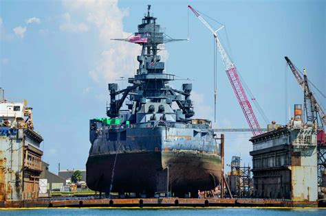 2591 best Dry Dock images on Pholder | Warship Porn, Drydockporn and Human For Scale