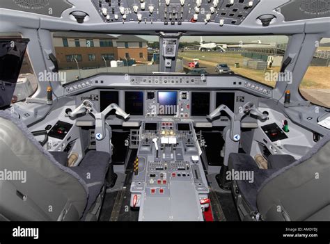 Embraer Rj145 Cockpit