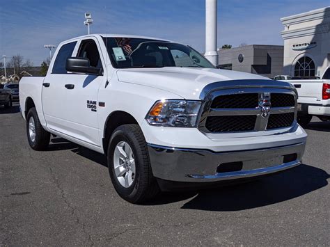 New 2020 RAM 1500 Classic Tradesman 4×2 Crew Cab