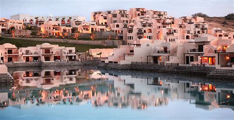 The Cove Rotana Resort | Best Hotels in Ras Al Khaimah | FamilyTravelGenie