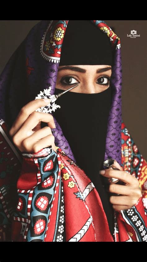 250 best images about Traditional Clothing - Yemen on Pinterest | Indigo, Portrait and Muslim women