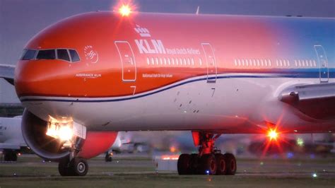 KLM "Orange Pride" Boeing 777-300ER + Kenya Airways 787 Takeoff [4K ...