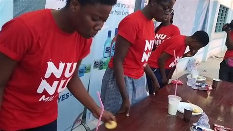 Nunu milk my favourite snacks INSIDE Suhum presec - YouTube