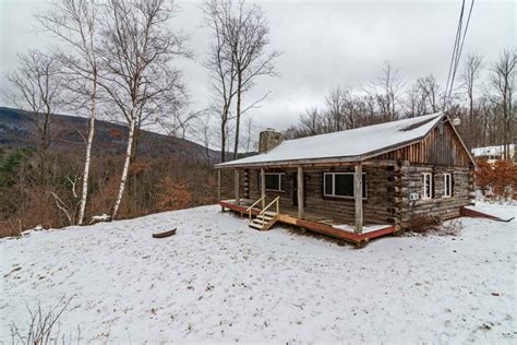 Five Adorable New England Log Cabins for Less Than $200,000