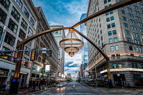 Playhouse Square Chandelier Full Color Print, Cleveland, Ohio, Photo ...