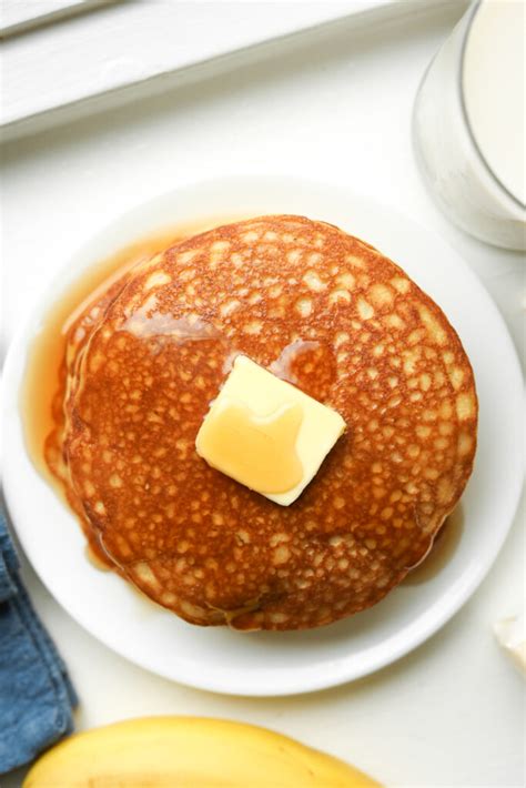 Keto Banana Pancake Recipe | The BEST Low Carb Pancakes With...