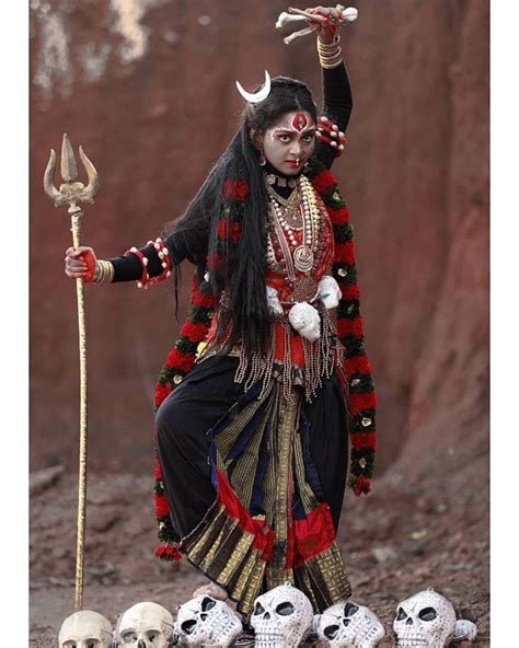 Kali Shiva, Kali Hindu, Kali Mata, Shiva Shakti, Hindu Art, Maa Kali ...