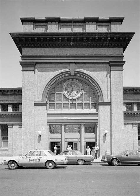 Pictures 1 Union Railroad Station, Providence Rhode Island