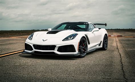 2019 Chevrolet Corvette ZR1 Test | Review | Car and Driver