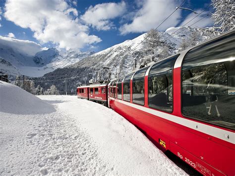 Switzerland by rail Tour | Glacier Express | Bernina Express | Mandi Tours