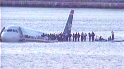 ‘Miracle on the Hudson’: Passengers gather for 10th anniversary reunion | PIX11