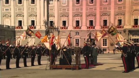 Spain National Anthem Spainsh Royal Guard / Himno Español - YouTube