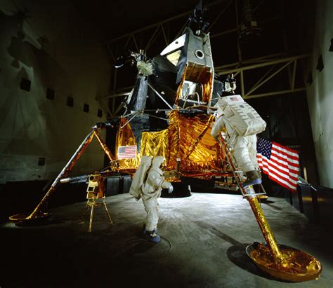 Apollo Lunar Module | How Things Fly