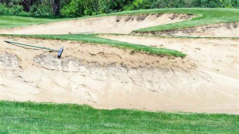 Can you rake a bunker before you play your shot? Rules Guy