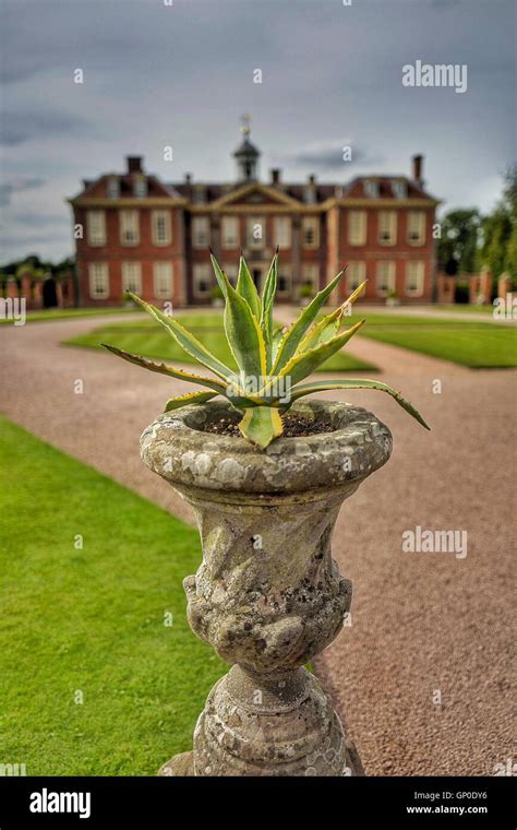 hanbury hall Stock Photo - Alamy