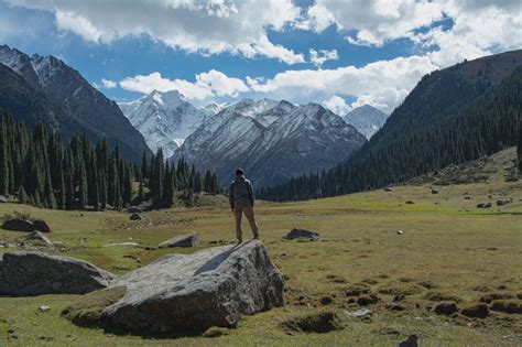 Best of Tian Shan Mountains Trek - 7 Days