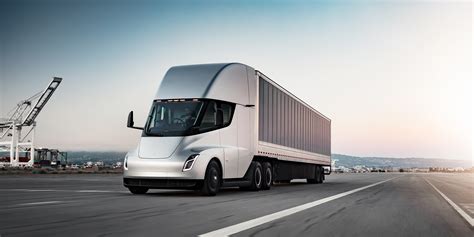 Tesla says Tesla Semi electric truck's weight is on point, and that's crucial | Electrek