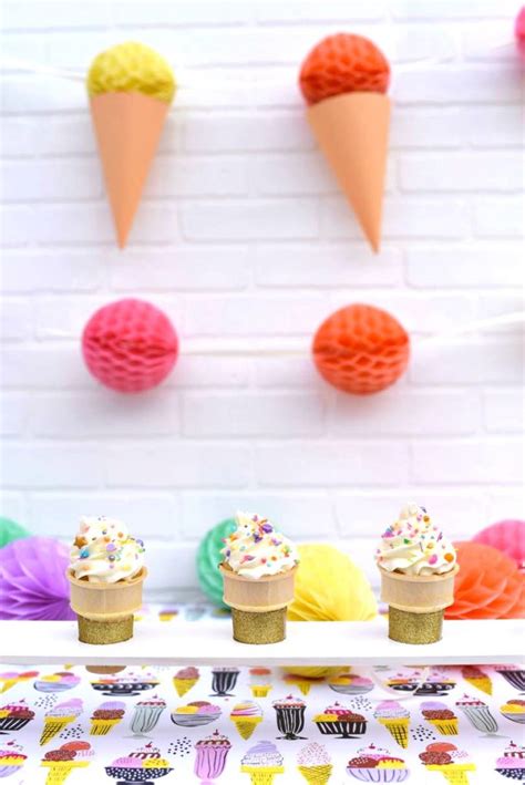 DIY ice cream cone holder from wood for an ice cream party-2 - Make ...