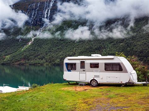 TRAVEL: Caravan Towing Tips - Minerva Living & Lifestyle