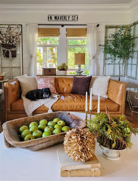 Fall Fresh Seasonal Home Tour with Cozy Cottage Style Touches - Shiplap and Shells